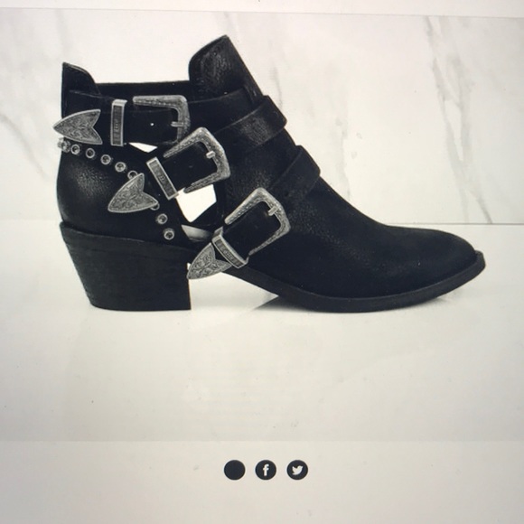 dolce vita buckle booties